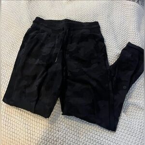 lululemon camo joggers